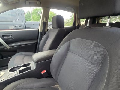 2013 Nissan Rogue S AWD W/ NEW TIRES