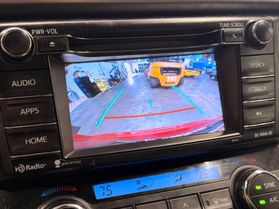2018 Toyota RAV4 XLE w/ Blind Spot Alert