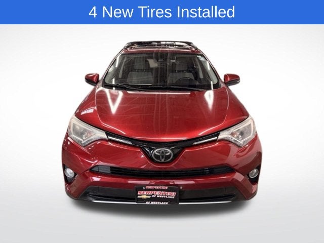 2018 Toyota RAV4 XLE w/ Blind Spot Alert