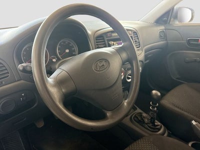 2011 Hyundai Accent GL