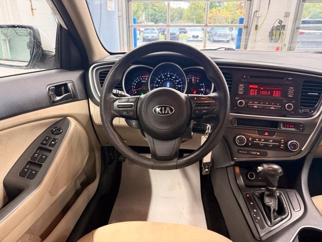 2015 Kia Optima LX w/ Auto Headlights