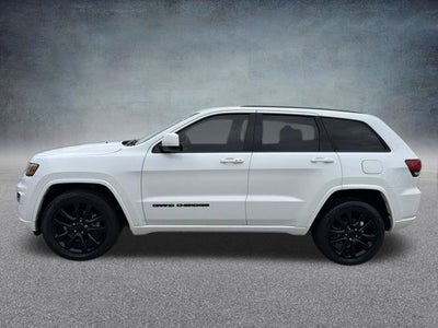 2017 Jeep Grand Cherokee Altitude