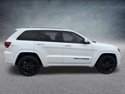 2017 Jeep Grand Cherokee Altitude