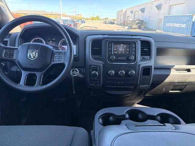 2019 RAM 1500 Classic Express 4WD