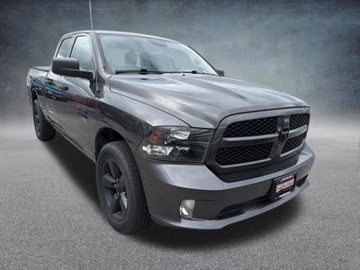 2019 RAM 1500 Classic Express 4WD