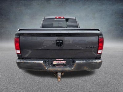 2019 RAM 1500 Classic Express 4WD
