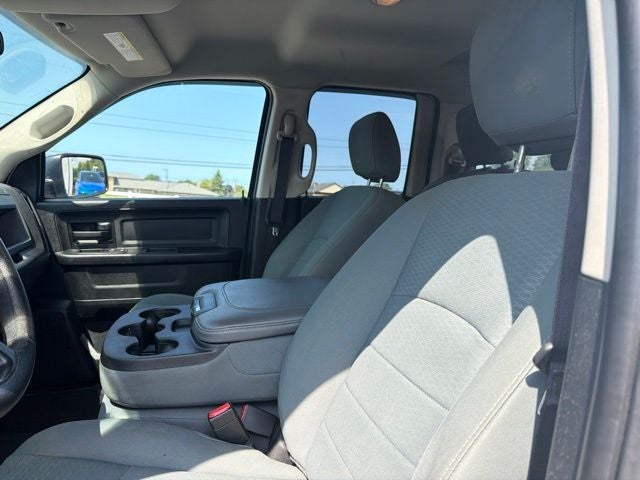 2017 RAM 1500 SXT 4WD