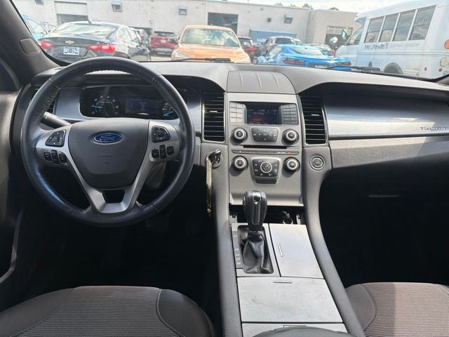 2014 Ford Taurus SEL