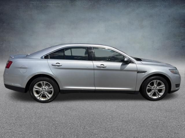 2014 Ford Taurus SEL
