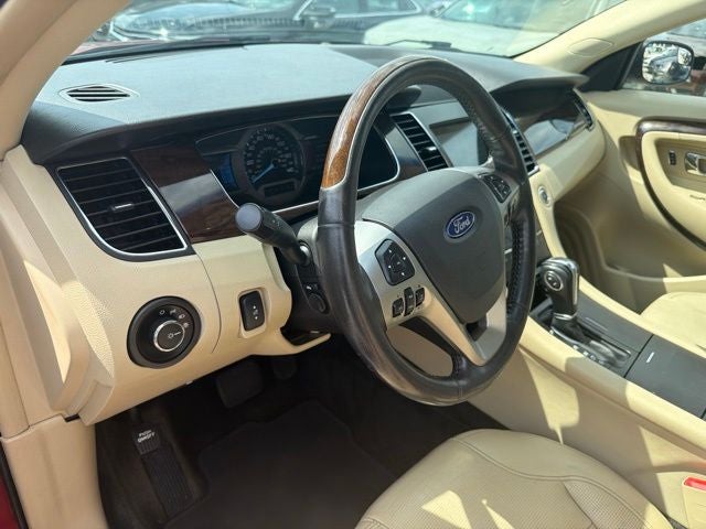 2016 Ford Taurus Limited