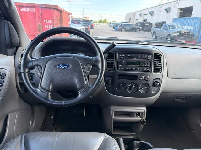 2002 Ford Escape XLT