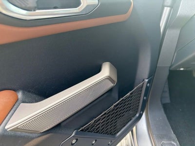 2022 Ford Bronco Outer Banks AWD W/ HEATED SEATS