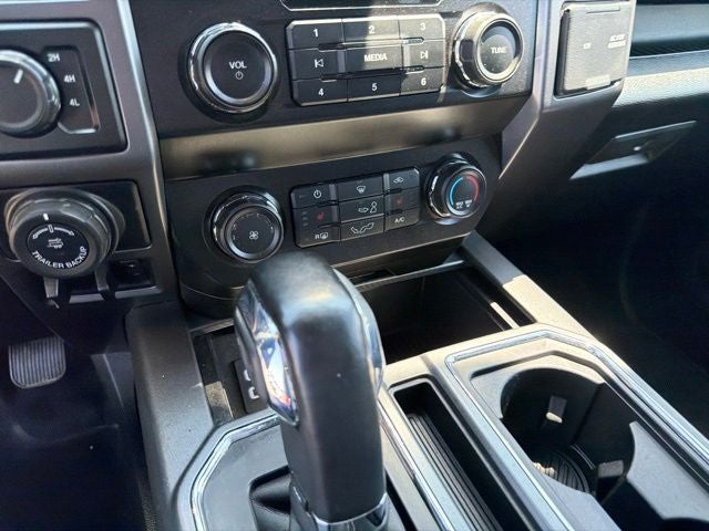 2019 Ford F-150 XLT W/ HEATED SEATS