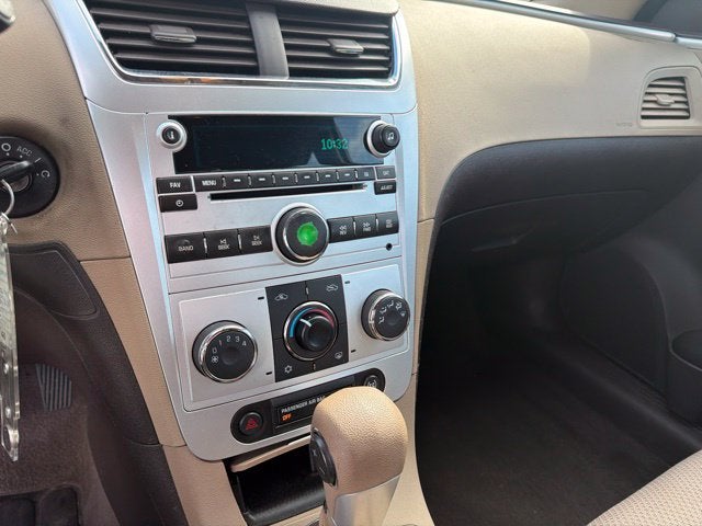 2011 Chevrolet Malibu LS 1LS