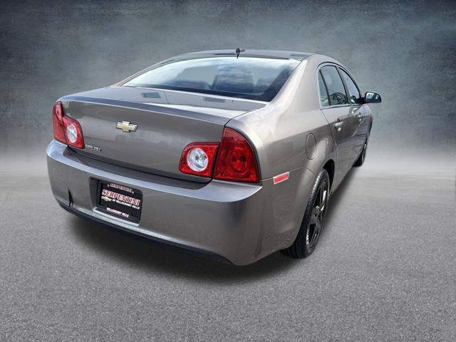 2011 Chevrolet Malibu LS 1LS