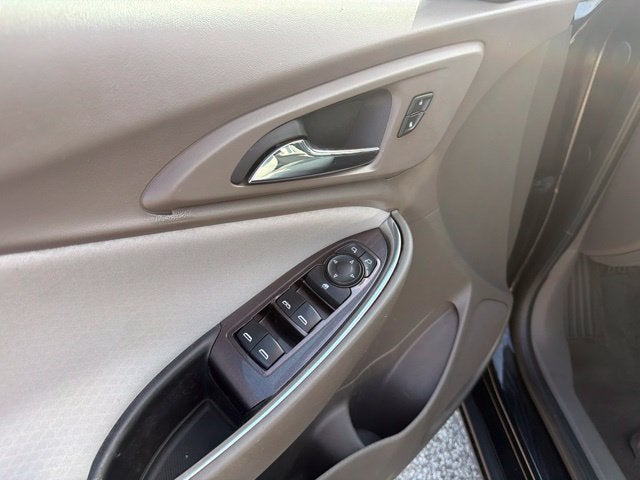 2017 Chevrolet Malibu LT 1LT