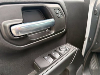 2025 Chevrolet Silverado 1500 Custom 4WD