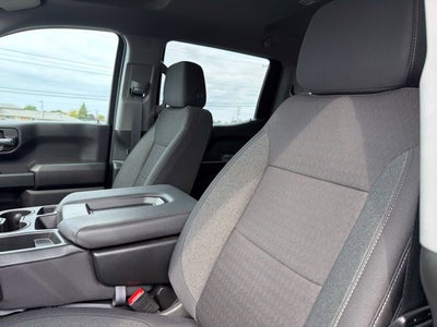 2025 Chevrolet Silverado 1500 Custom 4WD