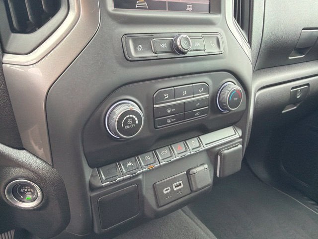2025 Chevrolet Silverado 1500 Custom 4WD