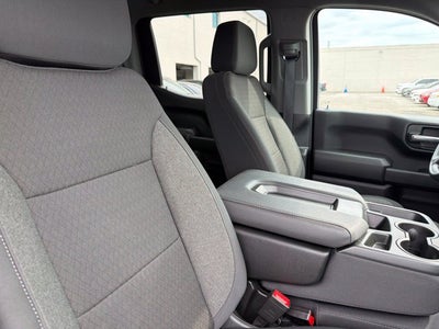 2025 Chevrolet Silverado 1500 Custom 4WD