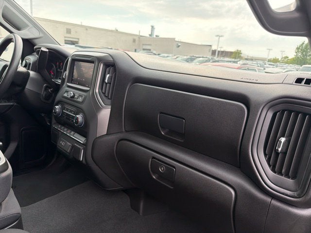 2025 Chevrolet Silverado 1500 Custom 4WD