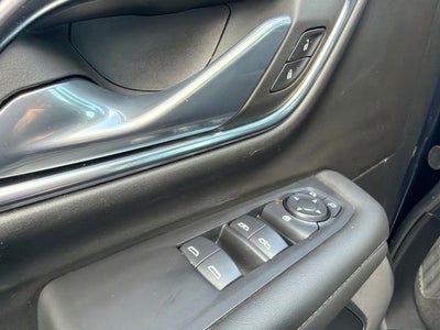 2024 GMC Yukon SLE 4WD