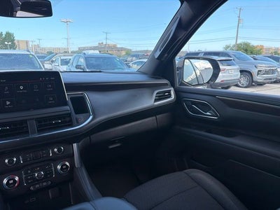 2024 GMC Yukon SLE 4WD