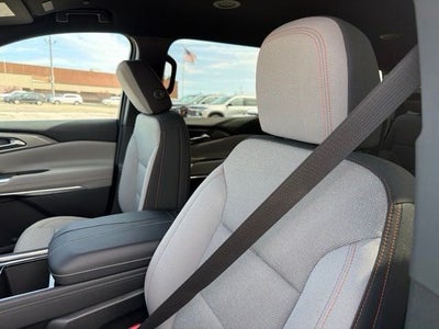 2026 Chevrolet Traverse LT 2LT