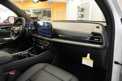2027 Chevrolet Traverse LT 2LT