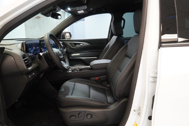 2027 Chevrolet Traverse LT 2LT