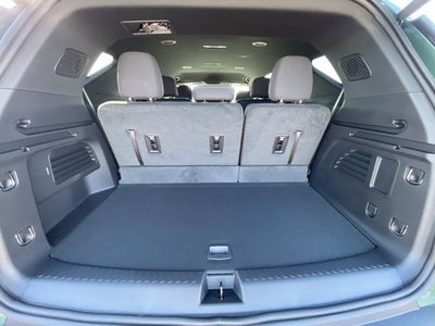 2027 Chevrolet Traverse LT 2LT