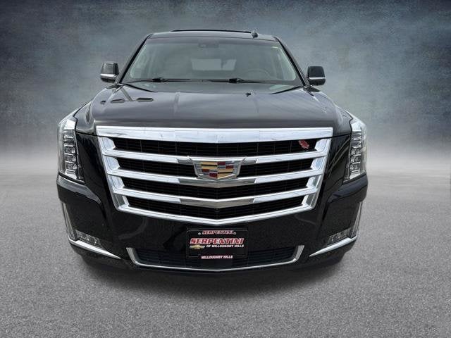 2017 Cadillac Escalade Premium Luxury W/ SUNROOF