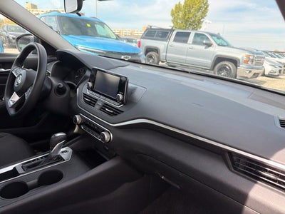 2022 Nissan Altima 2.5 S