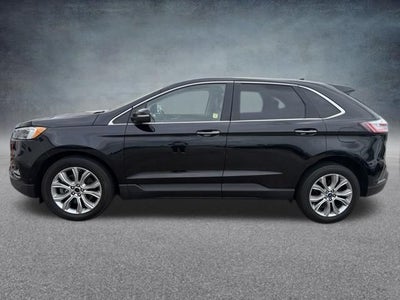 2019 Ford Edge Titanium AWD W/ SUNROOF & NAV