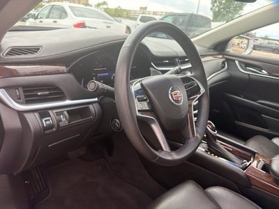2013 Cadillac XTS Luxury W/ SUNROOF & BOSE