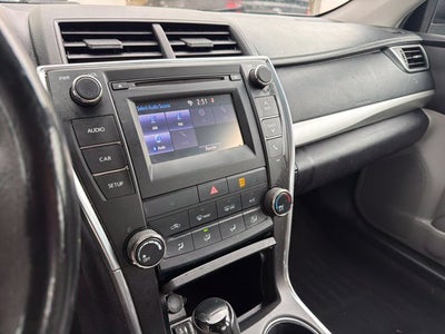 2017 Toyota Camry SE