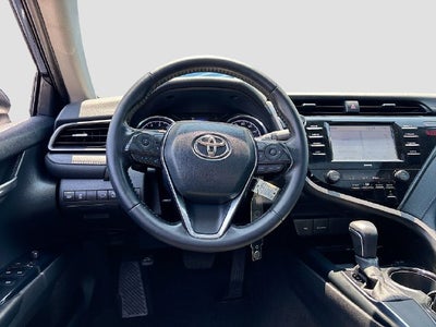 2020 Toyota Camry SE