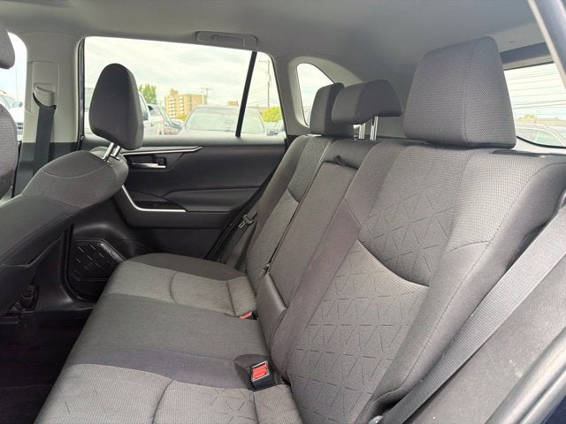 2022 Toyota RAV4 Hybrid XLE AWD