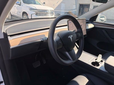 2024 Tesla Model Y Long Range