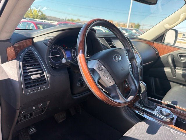 2019 INFINITI QX80 LUXE 4WD