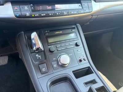 2011 Lexus CT 200h Premium