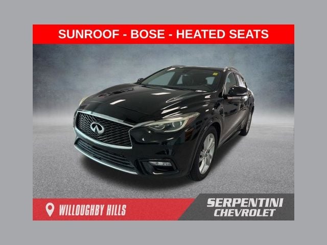 2017 INFINITI QX30 Premium