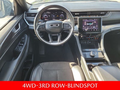 2023 Jeep Grand Cherokee L Altitude 4WD