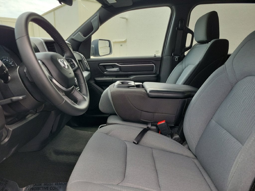 2024 RAM 1500 Big Horn/Lone Star 4WD