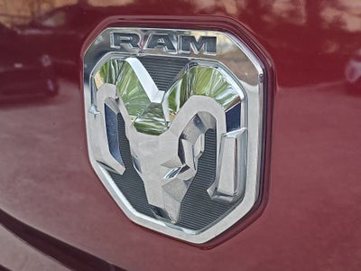 2022 RAM 1500 Laramie 4WD LIFTED