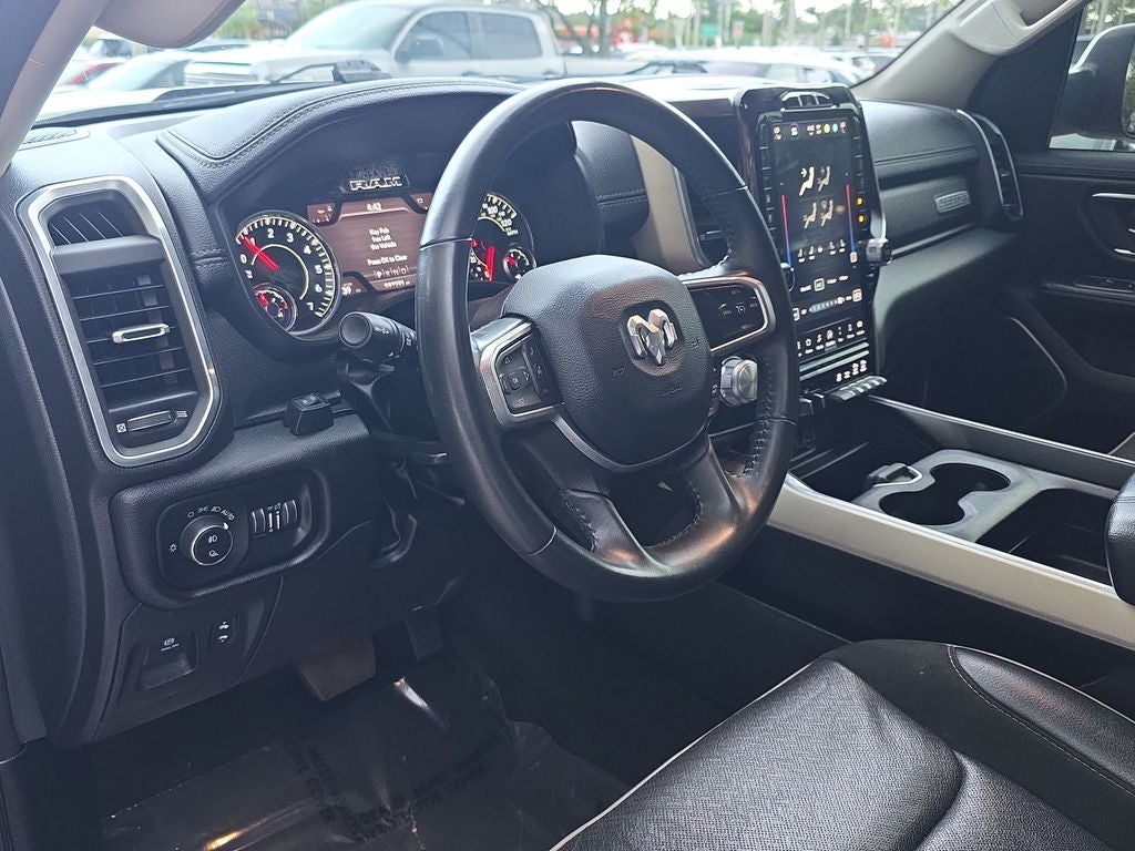 2022 RAM 1500 Laramie 4WD LIFTED