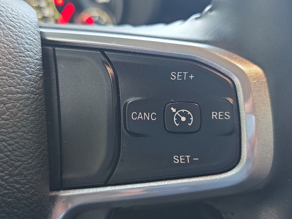 2022 RAM 1500 Laramie 4WD LIFTED