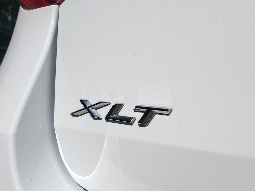 2024 Ford Explorer XLT 4WD