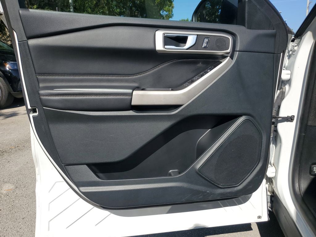 2024 Ford Explorer XLT 4WD