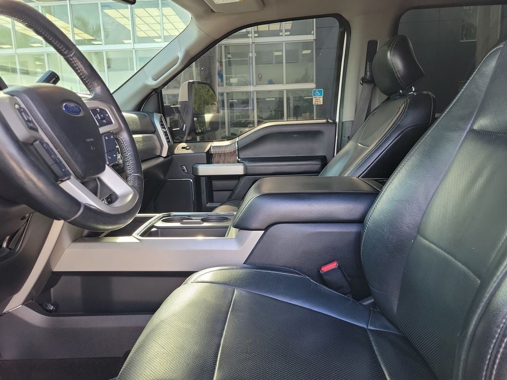 2017 Ford F-350SD Lariat DUALLY 4X4